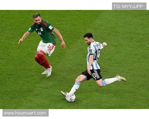 高清球星足球精彩瞬间集锦展示，震撼足球迷的最佳视觉体验